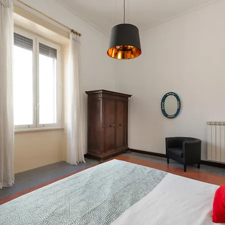 La Stella By Hostand Apartment